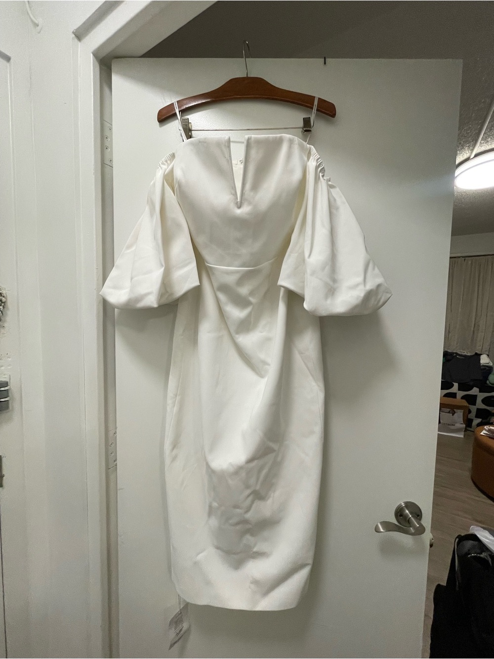 Self-Portrait Off-Shoulder White Crepe Midi Dress with Off the shou Puff Sleeves